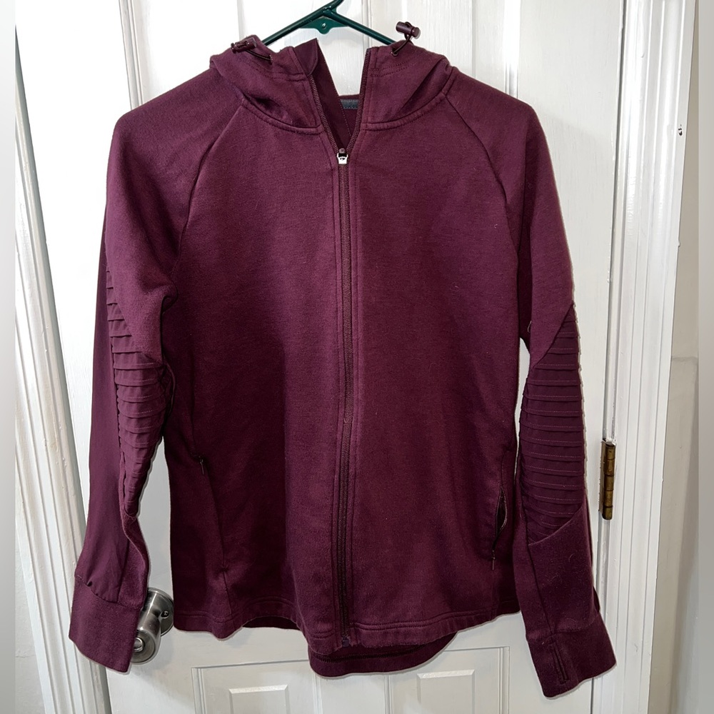 Avia Flex Tech Jacket in Burgundy
